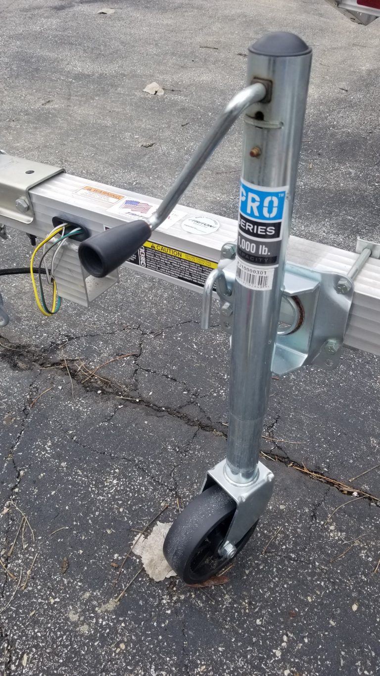 Triton Tongue Jack w/swivel wheel Some Beach Outfitters